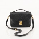 Louis Vuitton Pochette Métis (2017) – ikonisk veske i sort Monogram thumbnail