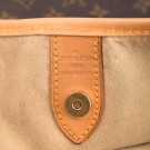 LOUIS VUITTON GALLIERA – MONOGRAM CANVAS (2009) thumbnail