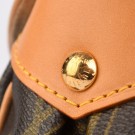 LOUIS VUITTON BEVERLY (2007) – ELEGANT OG STRUKTURERT HVERDAGSVEKSE thumbnail