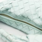 Bottega Veneta Mini Jodie (2020) – ikonisk veske i pastellblått lammeskinn thumbnail