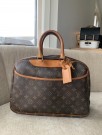 Louis Vuitton Deauville thumbnail
