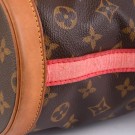 LOUIS VUITTON NEO BUCKET RUBIS (2007) – MODERNE VRI PÅ EN KLASSIKER thumbnail