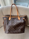 Louis Vuitton Neverfull MM thumbnail