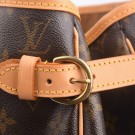 Louis Vuitton Batignolles Vertical thumbnail
