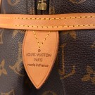 LOUIS VUITTON MONTORGUEIL (2009) – ROMSLIG OG TIDLØS TOTE thumbnail