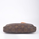 LOUIS VUITTON POCHETTE – MONOGRAM CANVAS (2000) thumbnail