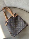 Louis Vuitton Batignolles thumbnail