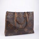 Louis Vuitton On The Go GM thumbnail