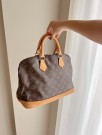 Louis Vuitton Alma  thumbnail