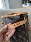 Louis Vuitton Batignolles Horizontal thumbnail