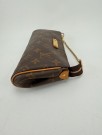 Louis Vuitton Eva Clutch thumbnail