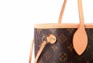 Louis Vuitton Neverfull PM thumbnail