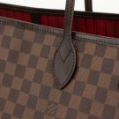 Louis Vuitton Neverfull GM (2009) – ikonisk tote i Damier Ebene thumbnail