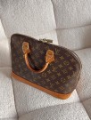 Louis Vuitton Alma thumbnail