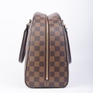 Louis Vuitton Nolita – Strukturert og elegant fra 2007 thumbnail