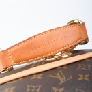 Louis Vuitton Tulom thumbnail