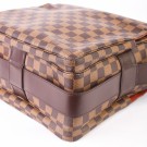 LOUIS VUITTON NAVIGLIO (2004) – PRAKTISK OG MODERNE CROSSBODY thumbnail