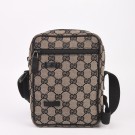 GUCCI SHOULDER BAG (2007) – KLASSISK SORT MODELL MED SØLVDETALJER thumbnail