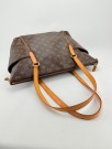 Louis Vuitton Totally MM thumbnail