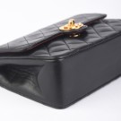 CHANEL MINI LAMBSKIN (1989) – IKONISK OG TIDLØS KLASSEVESKE thumbnail