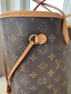 Louis Vuitton Neverfull MM thumbnail