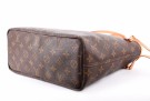 Louis Vuitton Neverfull PM thumbnail