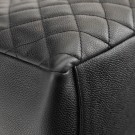 Chanel GST (2012) – ikonisk tote i sort caviar thumbnail