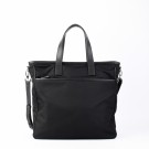 Prada Saffiano 2010 – Tidløs eleganse i sort thumbnail