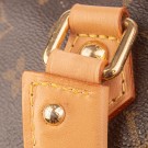 Louis Vuitton Retiro (2011) – elegant veske i Monogram thumbnail