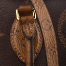 Louis Vuitton On The Go GM thumbnail