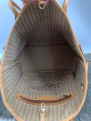 Louis Vuitton Neverfull  thumbnail