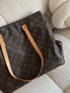 Louis Vuitton Cabas Mezzo thumbnail