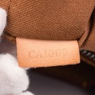 LOUIS VUITTON TULUM (2006) – ELEGANT OG PRAKTISK HVERDAGSVEKSE thumbnail