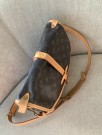 Louis Vuitton  Saumur 30 thumbnail