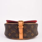 LOUIS VUITTON TAMBOURINE (2003) – KOMPAKT OG TIDLØS CROSSBODY thumbnail