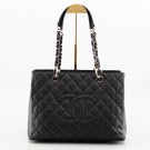 Chanel GST (2012) – ikonisk tote i sort caviar thumbnail