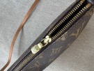Louis Vuitton Pochette thumbnail