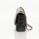 Chanel Classic Flap (1991) – ikonisk veske i sort lammeskinn thumbnail