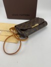 Louis Vuitton Favorite PM thumbnail