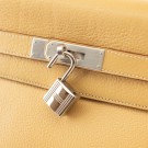 Hermès Kelly 32 (2000) – ikonisk veske i Togo-skinn thumbnail