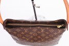 Louis Vuitton Looping GM thumbnail