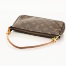 Louis Vuitton Pochette (2006) – klassisk clutch i Monogram thumbnail