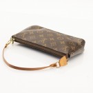 Louis Vuitton Pochette (2006) – klassisk clutch i Monogram thumbnail