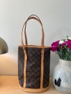 Louis Vuitton Bucket GM thumbnail