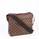 LOUIS VUITTON NAVIGLIO (2004) – PRAKTISK OG MODERNE CROSSBODY thumbnail