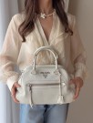 Prada Vitello Phenix Bowling Bag (2000) – klassisk veske i Talco skinn thumbnail