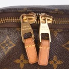 LOUIS VUITTON SULLY (2012) – ROMSLIG OG ELEGANT SKULDERVESKE thumbnail
