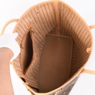 Louis Vuitton Neverfull MM – Monogram Canvas (2009) thumbnail