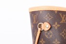 Louis Vuitton Neverfull MM thumbnail