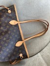 Louis Vuitton Neverfull MM thumbnail